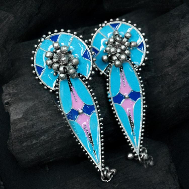 Blue Teardrop Earings